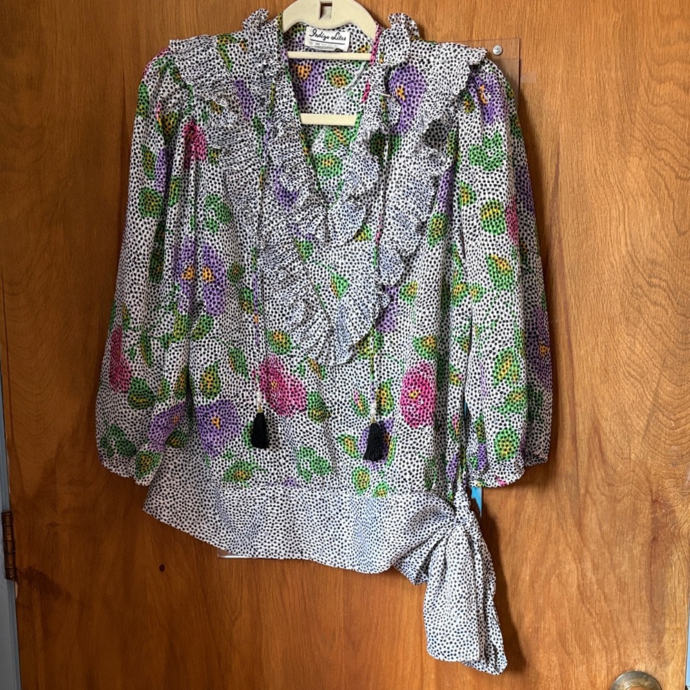 Vintage Indigo Lites Floral Ruffles V-Neck Blouse